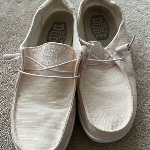 Hey Dude Women's Shoes - Light Pink